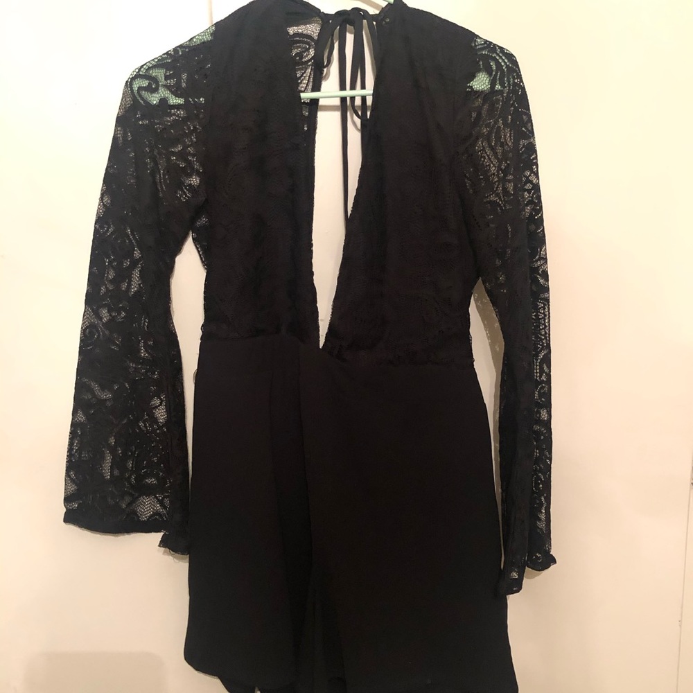 Black lace long sleeve romper